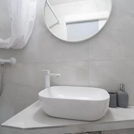 Cityheart-rooms By Adriaticexplorer