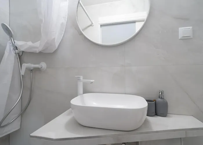 Cityheart-rooms By Adriaticexplorer