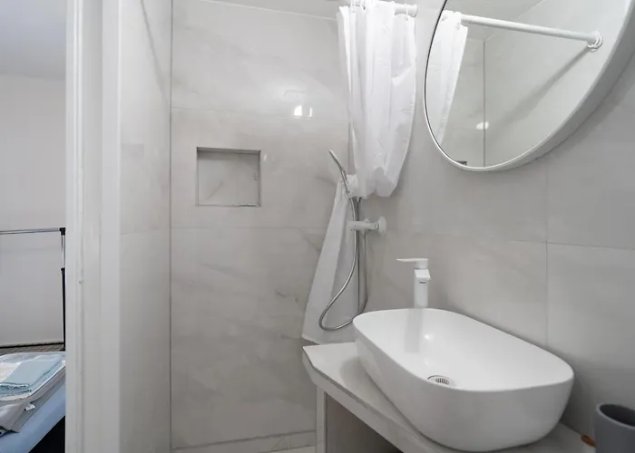 Cityheart-rooms By Adriaticexplorer