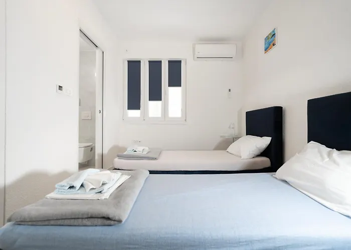 Homestay Cityheart-rooms By Adriaticexplorer *